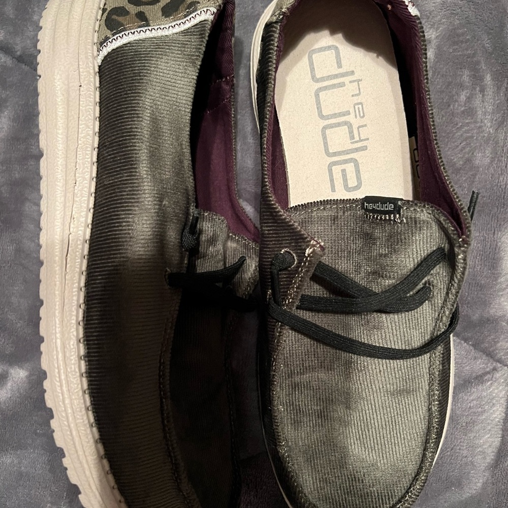 Dark green Hey Dudes with cheetah print new worn to try on that’s it